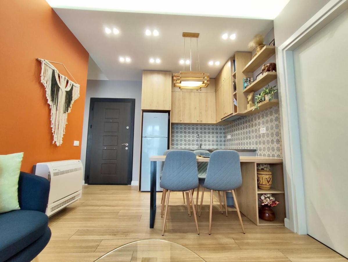 Apartamento Modern Style 2Br-Apt - 10Min To Skanderbeg Square Tirana Exterior foto