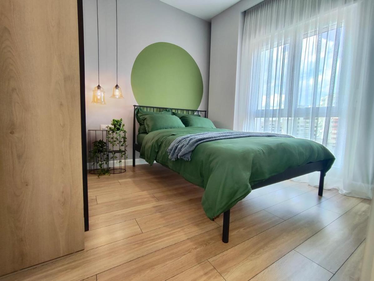 Apartamento Modern Style 2Br-Apt - 10Min To Skanderbeg Square Tirana Exterior foto