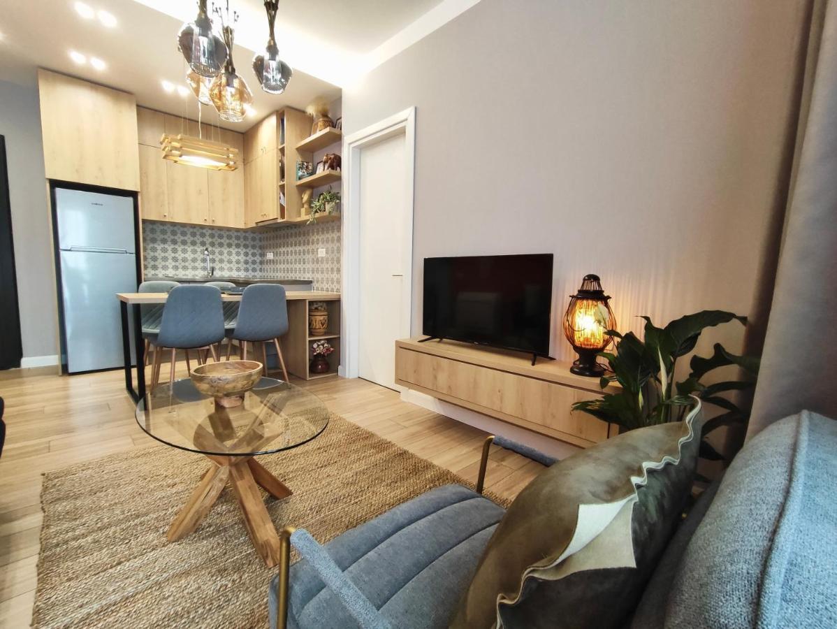 Apartamento Modern Style 2Br-Apt - 10Min To Skanderbeg Square Tirana Exterior foto