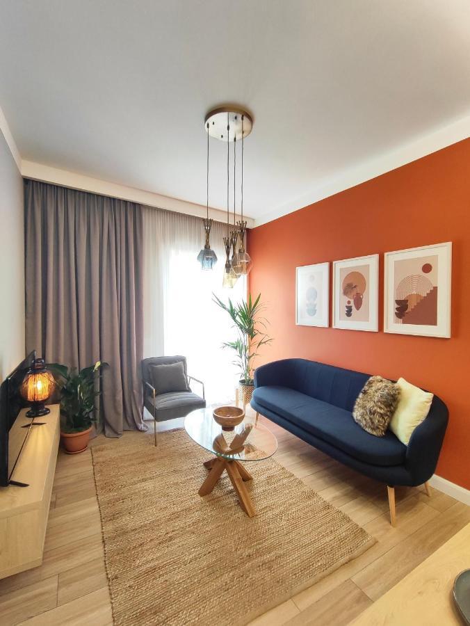 Apartamento Modern Style 2Br-Apt - 10Min To Skanderbeg Square Tirana Exterior foto
