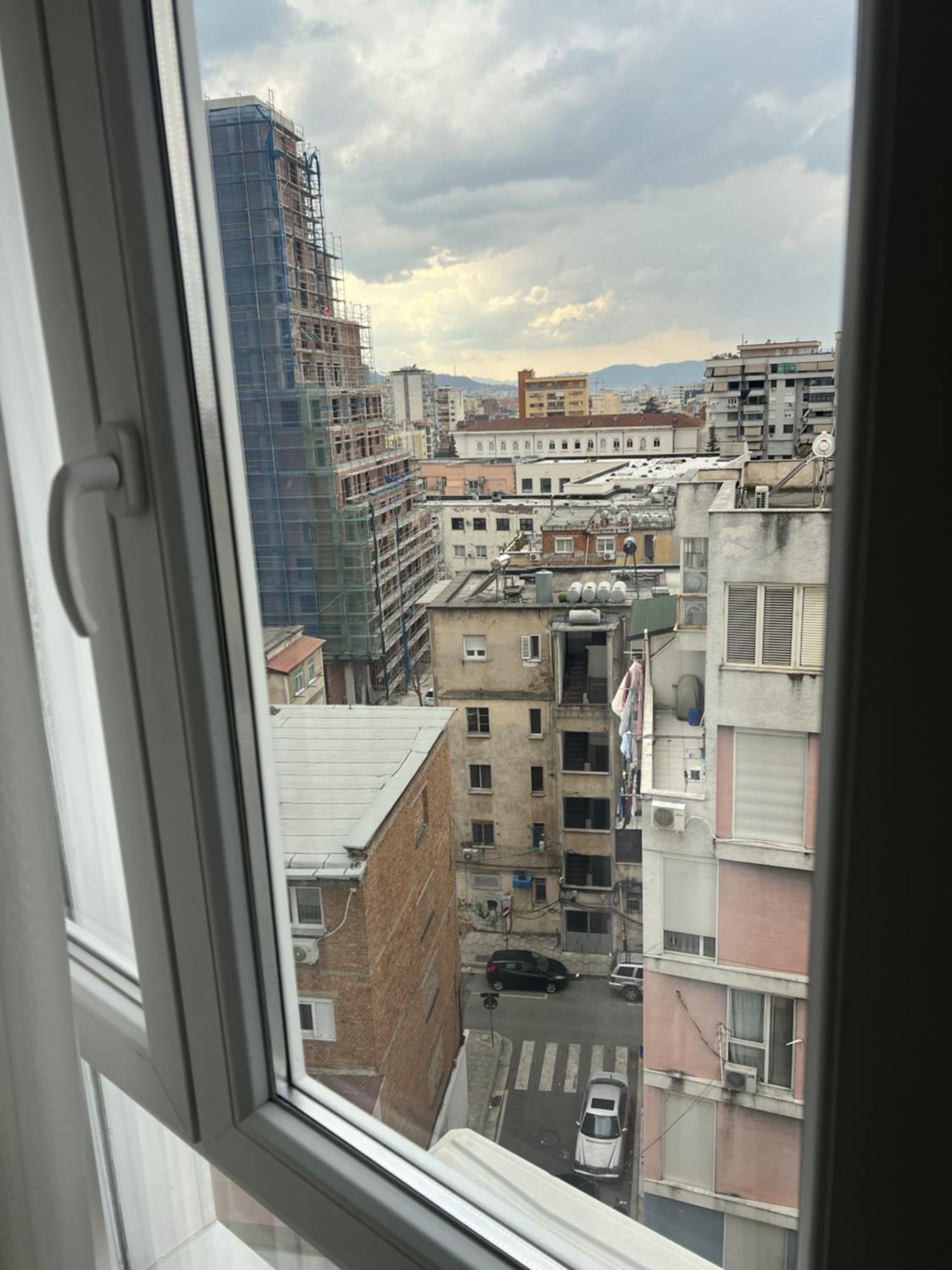 Apartamento Modern Style 2Br-Apt - 10Min To Skanderbeg Square Tirana Exterior foto